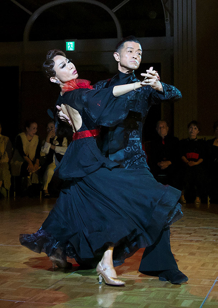 伊藤大輔 & 伴まゆみ